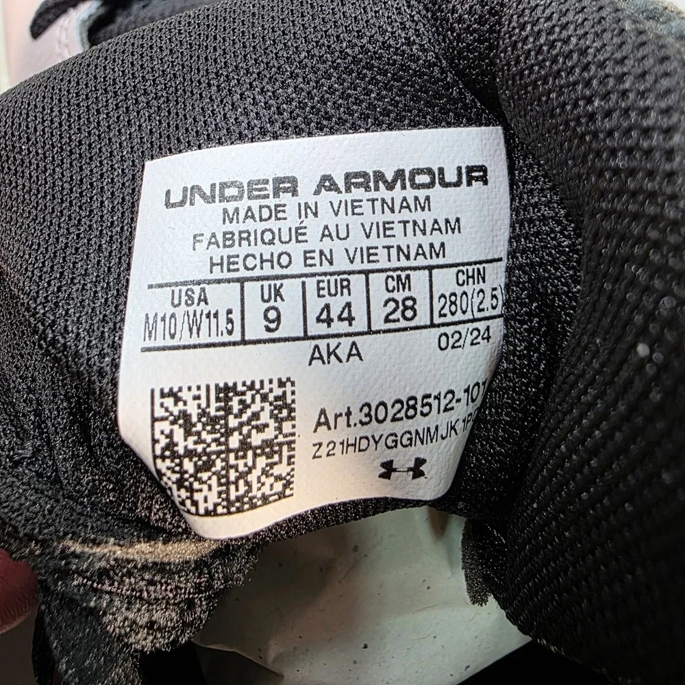 UA Lockdown 7 Basketball Shoes Men's size 10 Women's‎ 11.5 Under Armour NIB